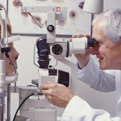 دکتر سیدعبدالرضا حسینی نسب جراح و متخصص چشم