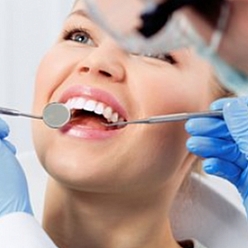 دکتر اعظم السادات مدنی متخصص پروتزهای دندانی - ایمپلنت