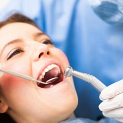 دکتر رحیم شرمین متخصص جراحی دهان و فک و صورت
