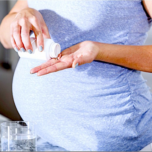 مصرف مکمل ها در دوران بارداری