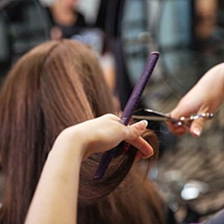 آموزشگاه آرایشگری زنانه غنچه