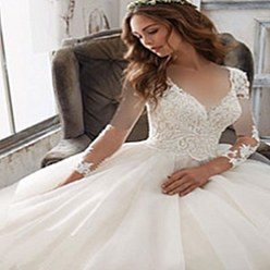 مزون لباس عروس دینا